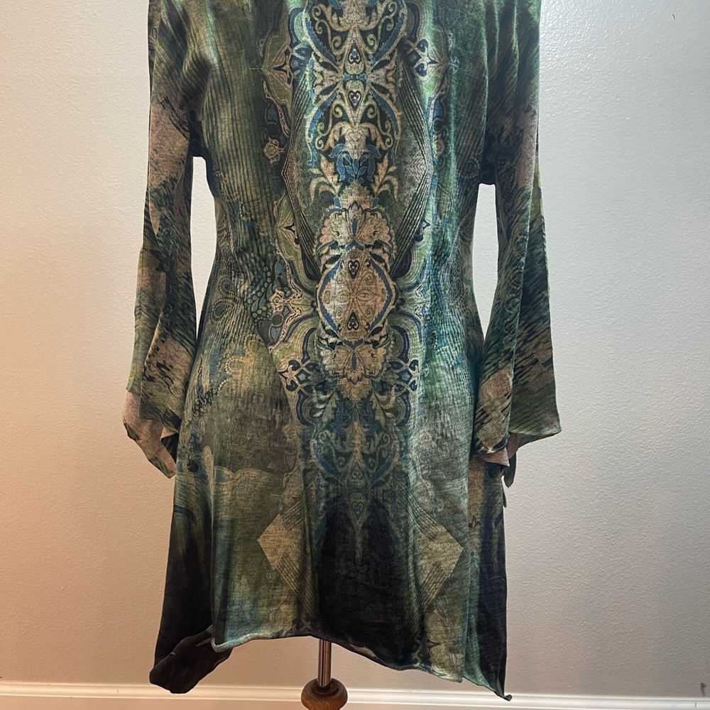 One World Paisley Tunic Top M Green Multi Embellished Asymmetric Hem bohemian - Picture 6 of 6